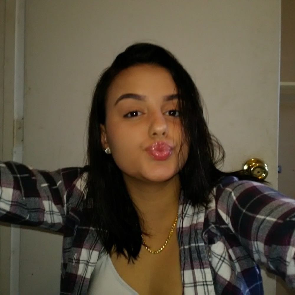 Meet your Posher, Bianca